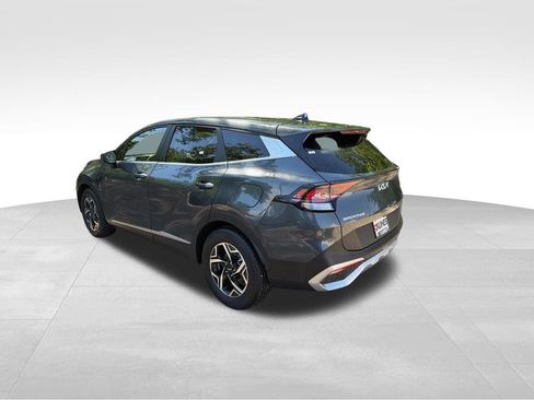 Used 2024 Kia Sportage LX FWD image 8