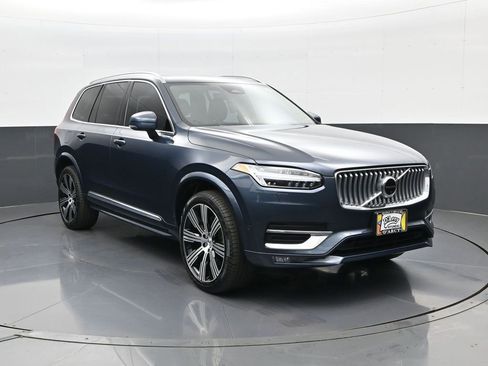 Used 2023 Volvo XC90 B6 Ultimate w/ Protection Package Premier AWD/4WD image 3