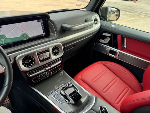 Used 2024 Mercedes-Benz G 550 image 49
