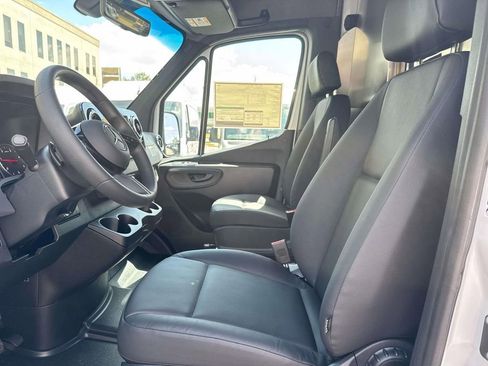 New 2026 Mercedes-Benz Sprinter 2500 image 8