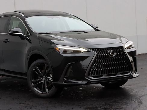 New 2026 Lexus NX 450h+ 450h+ Luxury image 2