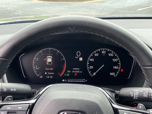 Used 2025 Honda Civic Sport image 23