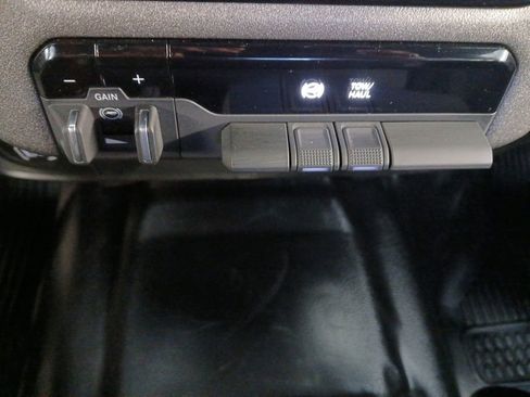 New 2026 RAM 3500 Tradesman image 10