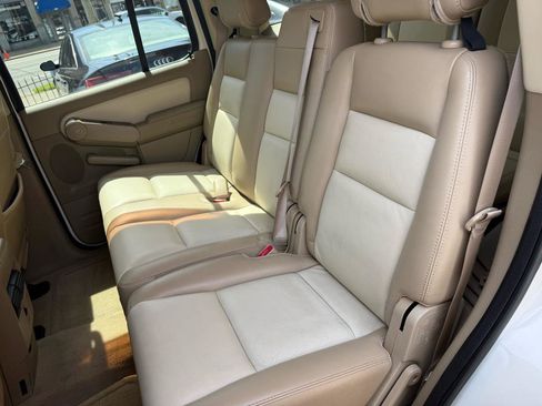 Used 2007 Ford Explorer Limited image 7