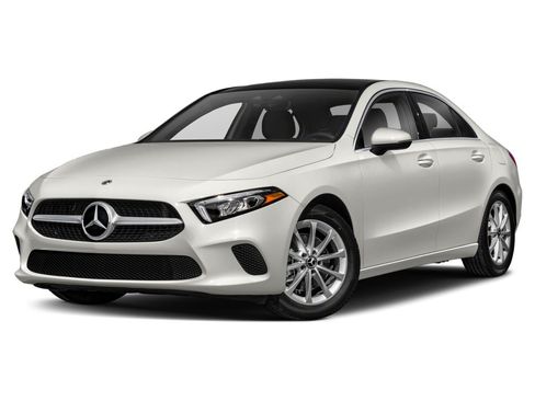 Used 2021 Mercedes-Benz A 220 4MATIC image 1