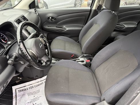 Used 2012 Nissan Versa SV image 14