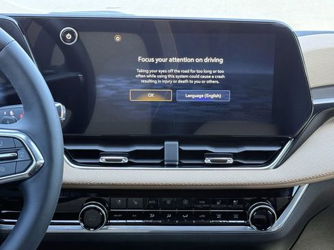 New 2026 Chevrolet Equinox ACTIV w/ Convenience Package III image 14