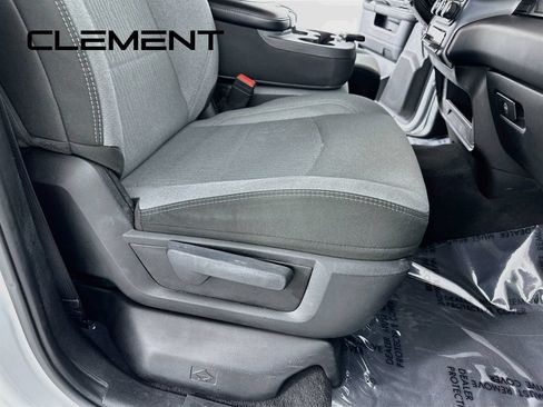 Used 2024 RAM 3500 Big Horn AWD/4WD image 30
