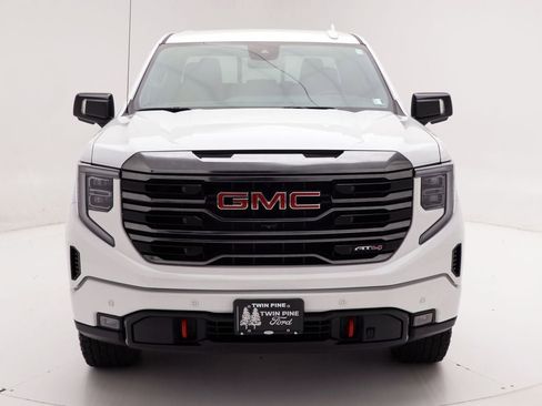 Used 2023 GMC Sierra 1500 AT4 w/ AT4 Premium Package image 4