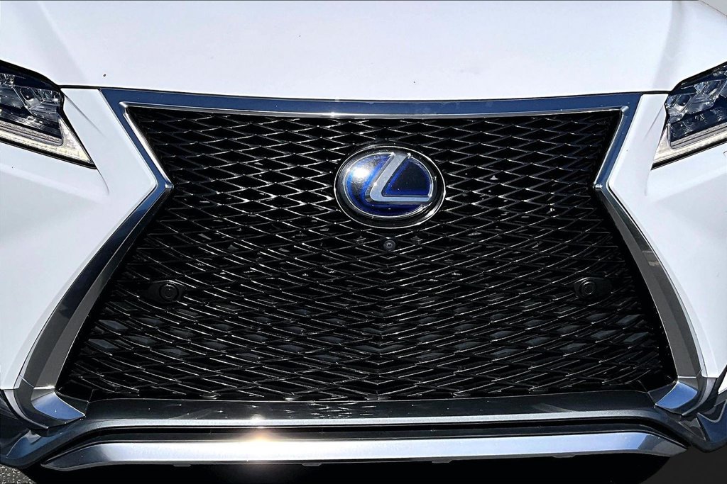 Used 2018 Lexus RX 450h F Sport w/ Accessory Package AWD/4WD image 28