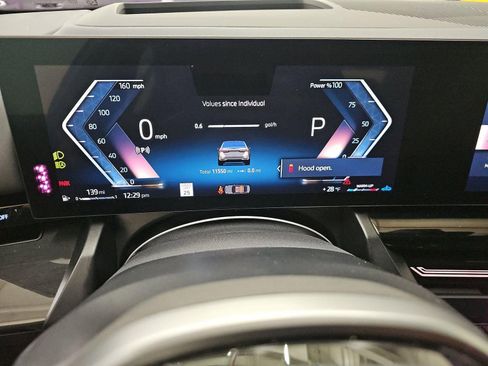 Used 2024 BMW 530i image 12