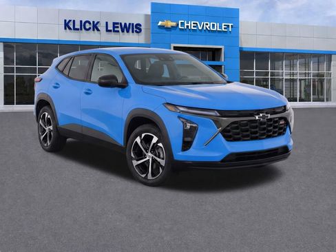 Used 2024 Chevrolet Trax RS FWD image 1
