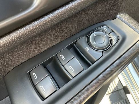 Used 2024 Chevrolet Silverado 2500 Custom w/ Custom Convenience Package image 23