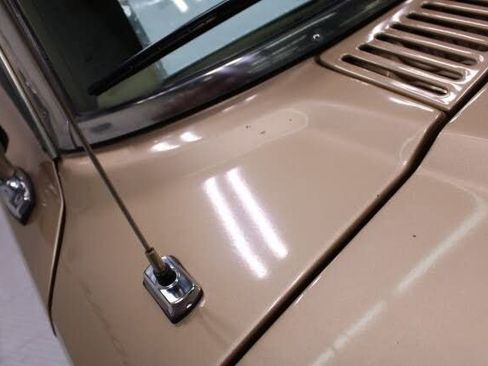 Used 1989 Jeep Grand Wagoneer image 79