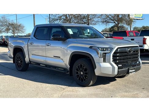 New 2026 Toyota Tundra Limited AWD/4WD image 3