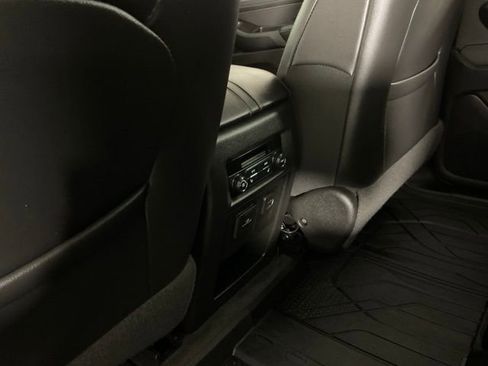 Used 2019 Chevrolet Traverse Premier w/ Driver Confidence II Package image 18