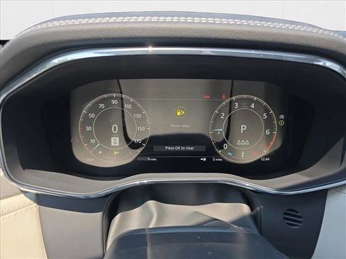 New 2026 Jaguar F-PACE R-Dynamic S image 17