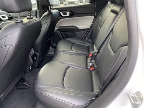 New 2026 Jeep Compass Limited image 7