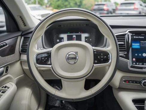 Certified 2023 Volvo XC90 B6 Plus AWD/4WD image 29
