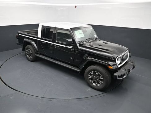 New 2026 Jeep Gladiator Sport AWD/4WD image 36
