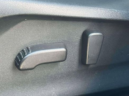 Used 2022 Subaru Ascent Onyx Edition image 17