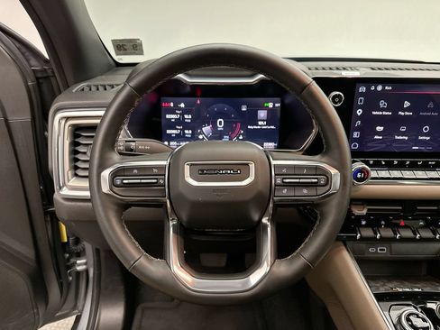Used 2024 GMC Canyon Denali AWD/4WD image 22