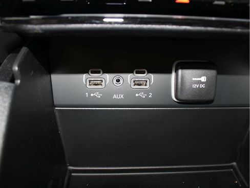 New 2025 Jeep Grand Cherokee Limited w/ Black Appearance Package image 21