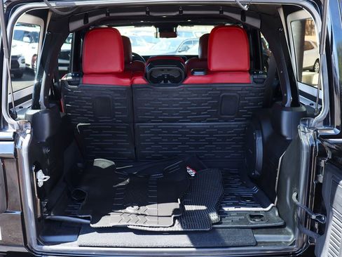 Used 2024 Jeep Wrangler Unlimited Rubicon 392 image 26