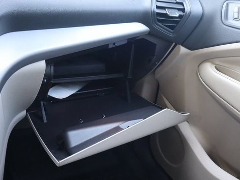 Used 2016 Ford Escape SE FWD image 36