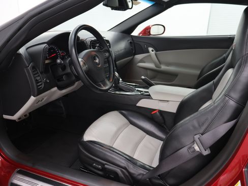 Used 2009 Chevrolet Corvette Coupe w/ Preferred Equipment Group RWD image 8