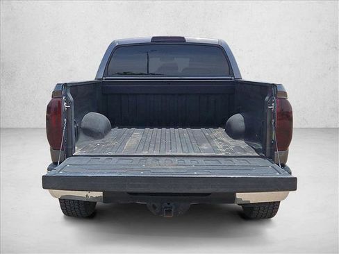 Used 2014 Toyota Tundra SR5 w/ SR5 Upgrade Package RWD image 12