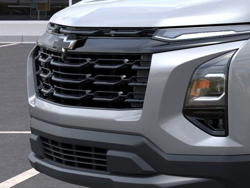 New 2026 Chevrolet Equinox LT w/ Midnight Edition FWD image 13