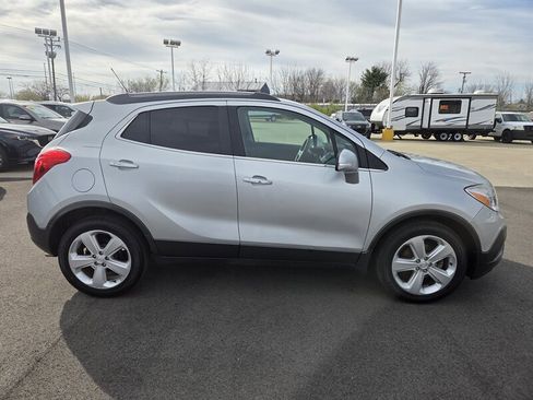 Used 2016 Buick Encore FWD image 2