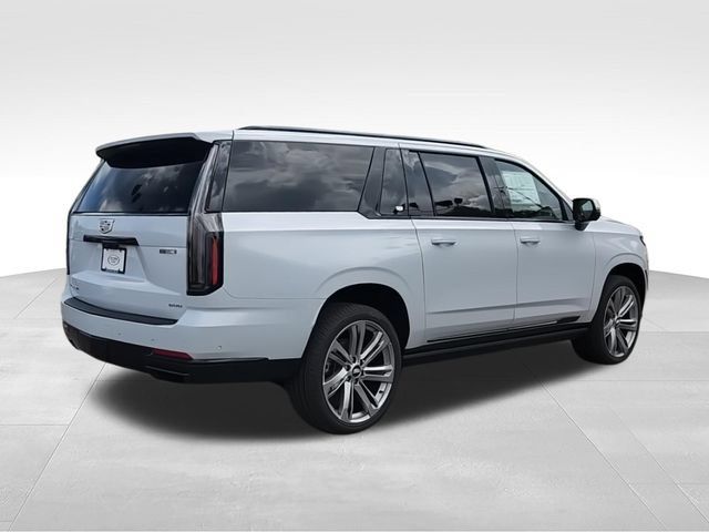 New 2026 Cadillac Escalade ESV Platinum Sport AWD/4WD image 8