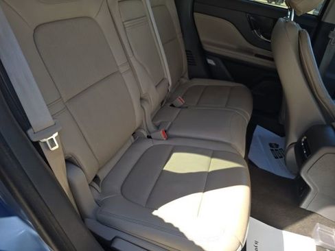 Used 2023 Lincoln Corsair Reserve image 32
