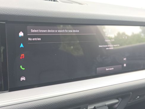 New 2025 Porsche Cayenne E-Hybrid image 17