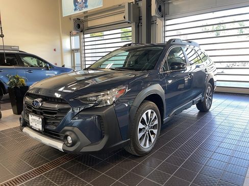 Used 2024 Subaru Outback Limited AWD/4WD image 3