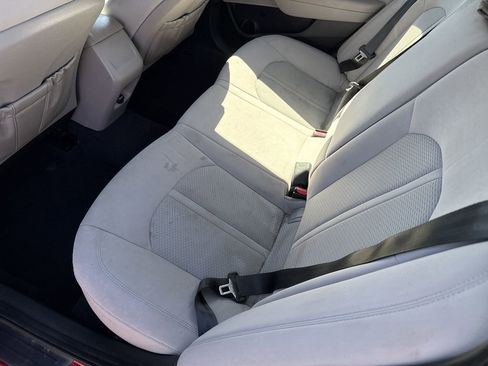 Used 2017 Hyundai Sonata SE image 14