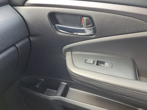 Used 2021 Honda Ridgeline Sport image 33