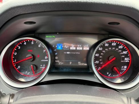 Used 2018 Toyota Camry XSE FWD image 17