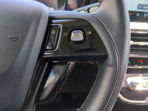 Used 2025 Lincoln Corsair Grand Touring w/ Equipment Group 302A image 27