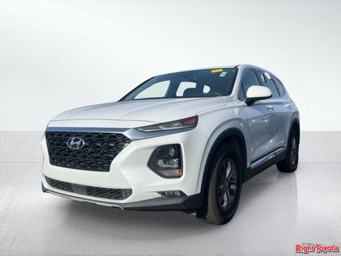 Used 2019 Hyundai Santa Fe SEL FWD image 2