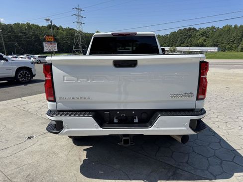 Used 2026 Chevrolet Silverado 2500 High Country w/ Technology Package AWD/4WD image 12