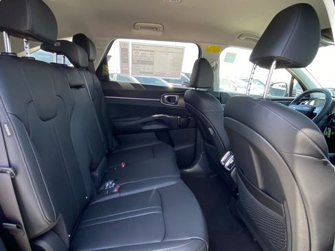 New 2026 Kia Sorento EX AWD/4WD image 24