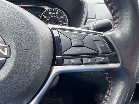Used 2024 Nissan Altima 2.5 SR FWD image 18