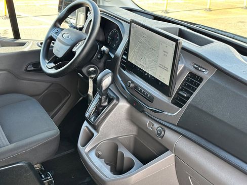Used 2022 Ford Transit 350 XLT image 14