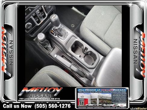 Used 2025 Jeep Wrangler Unlimited Sahara AWD/4WD image 15
