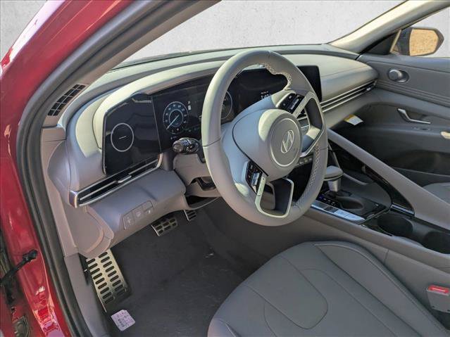 New 2025 Hyundai Elantra SEL w/ Cargo Package FWD image 3