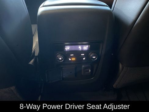 Used 2024 Buick Enclave Avenir w/ Avenir Technology Package image 14