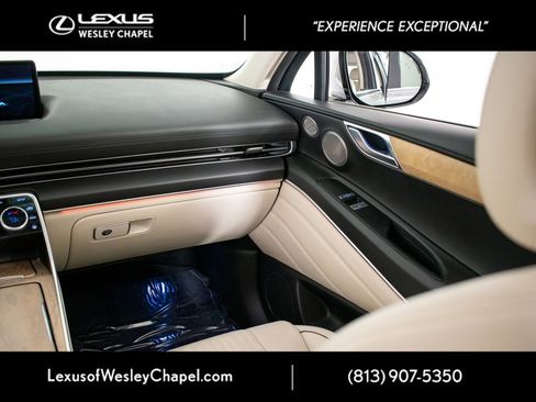 Used 2021 Genesis GV80 2.5T w/ Advanced Package 02 AWD/4WD image 28